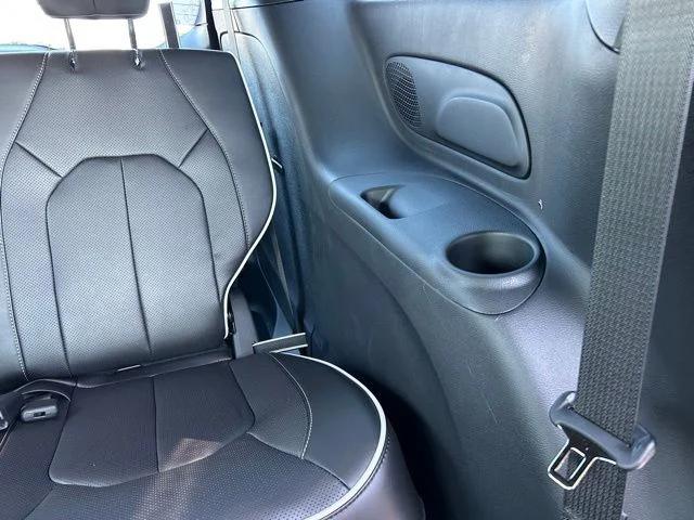 2026 Chrysler Pacifica Limited AWD
