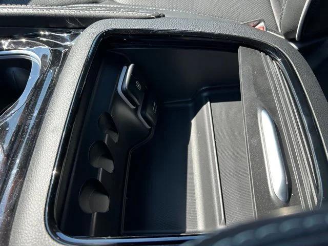 2026 Chrysler Pacifica Limited AWD