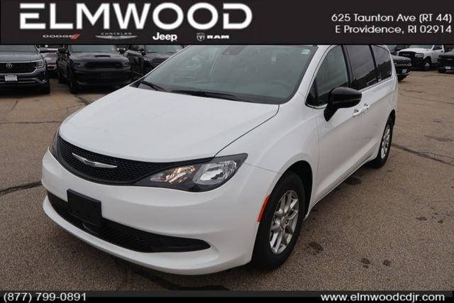 2026 Chrysler Voyager VOYAGER LX