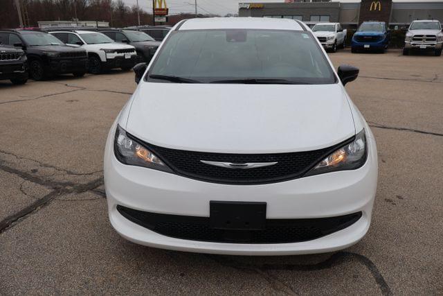 2026 Chrysler Voyager VOYAGER LX