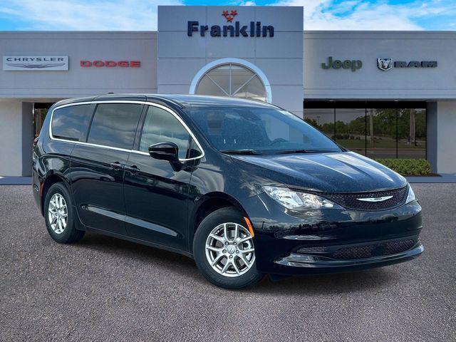 2026 Chrysler Voyager VOYAGER LX