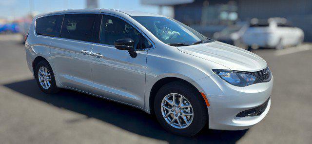 2026 Chrysler Voyager VOYAGER LX