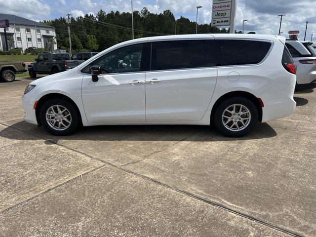2026 Chrysler Voyager VOYAGER LX