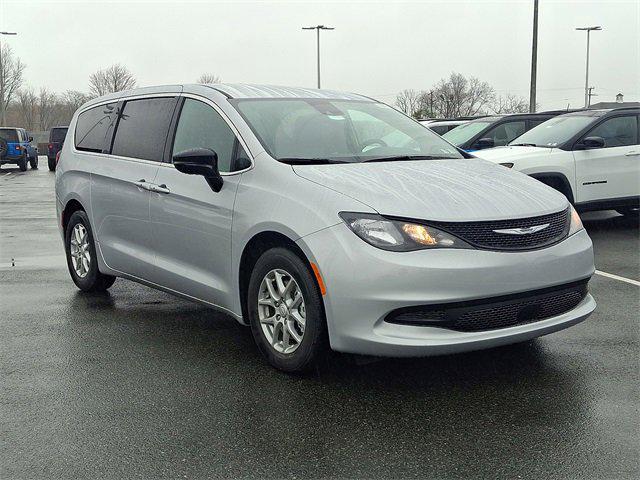 2026 Chrysler Voyager VOYAGER LX