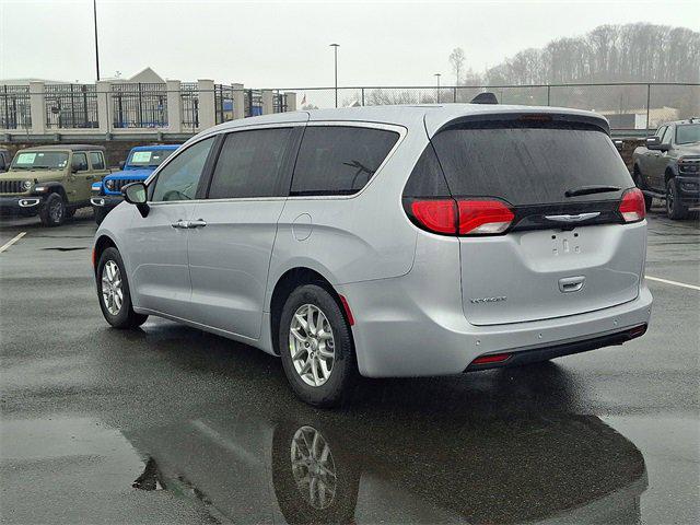 2026 Chrysler Voyager VOYAGER LX