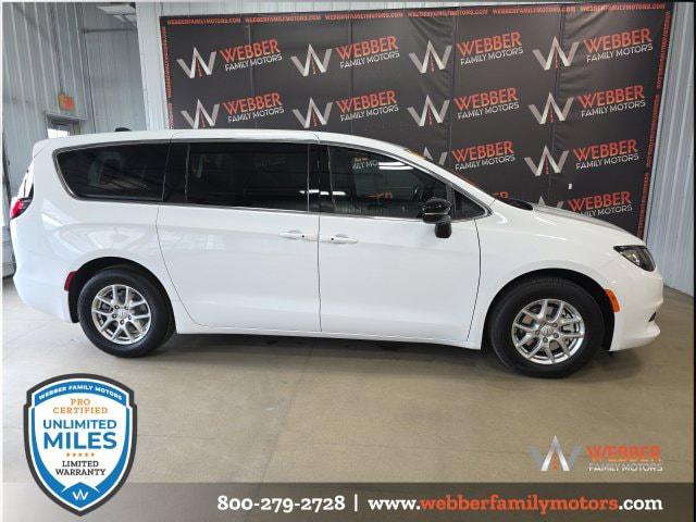 2026 Chrysler Voyager VOYAGER LX