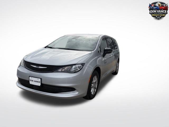 2026 Chrysler Voyager VOYAGER LX