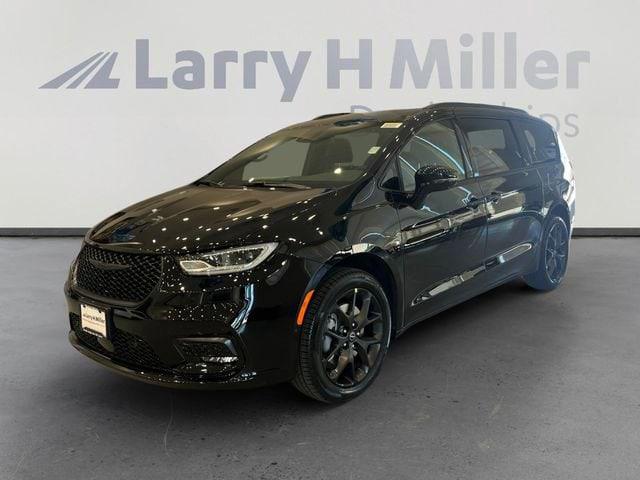 2026 Chrysler Pacifica PACIFICA LIMITED AWD