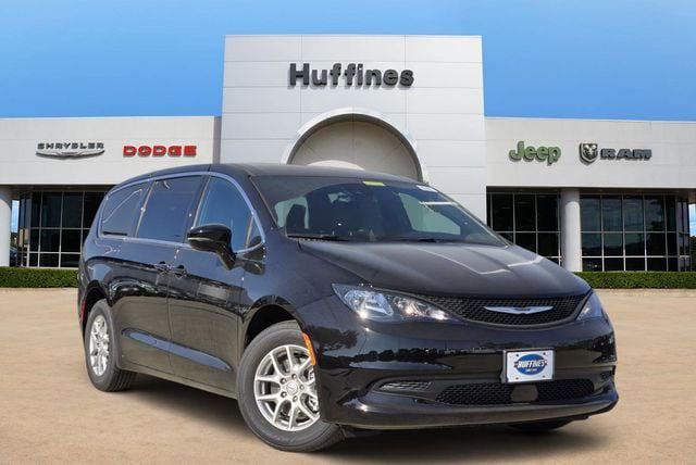 2026 Chrysler Voyager VOYAGER LX