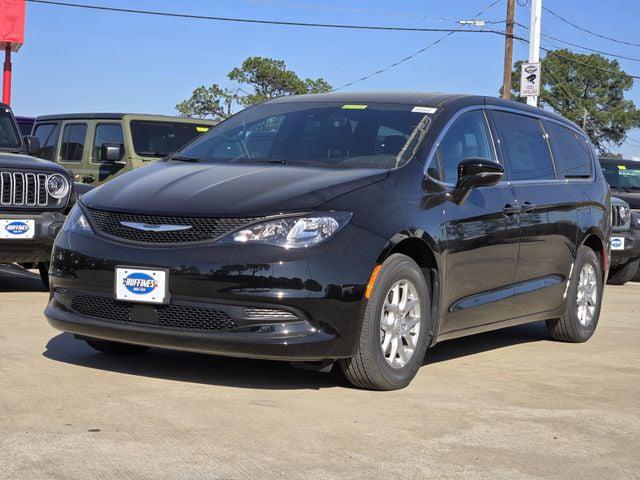 2026 Chrysler Voyager VOYAGER LX