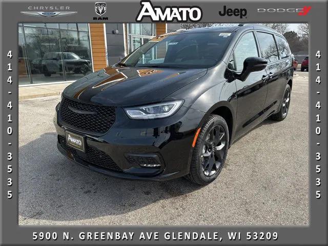 2026 Chrysler Pacifica PACIFICA LIMITED AWD