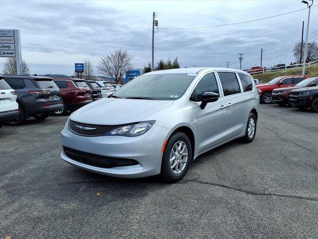2026 Chrysler Voyager VOYAGER LX