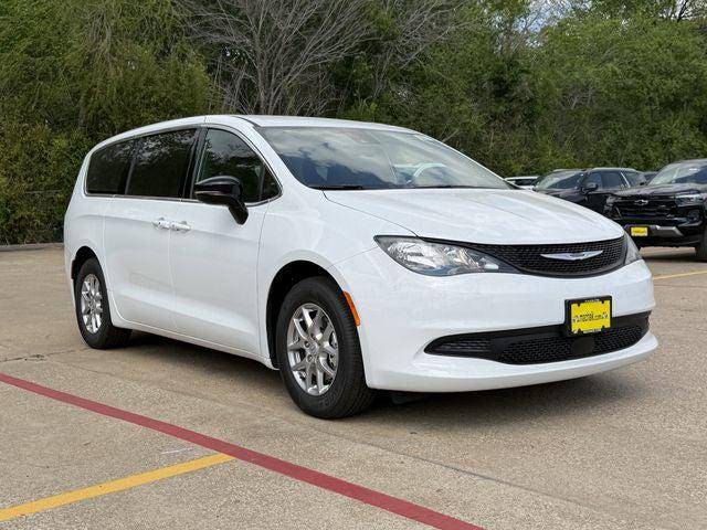 2026 Chrysler Voyager VOYAGER LX