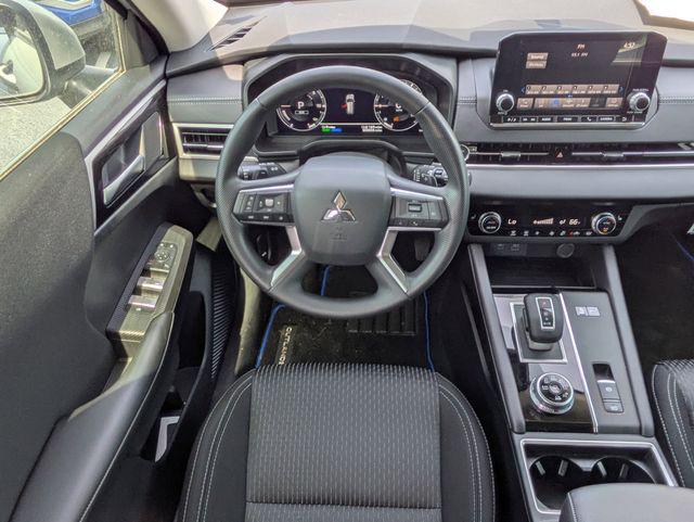 2025 Mitsubishi Outlander PHEV ES S-AWC