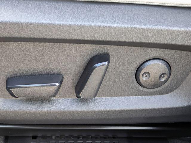 2025 Mitsubishi Outlander PHEV PLATINUM EDITION S-AWC