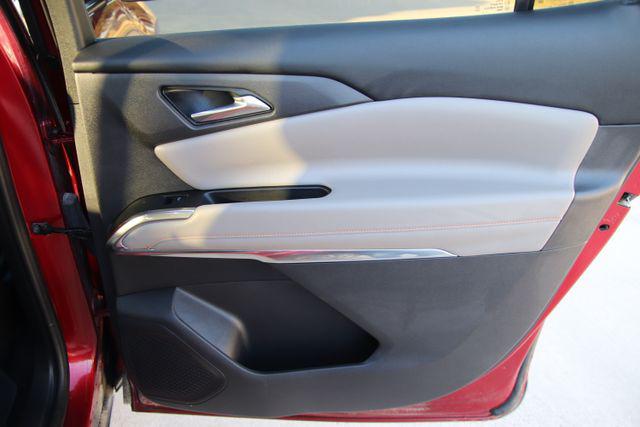 2024 Chevrolet Traverse FWD LT
