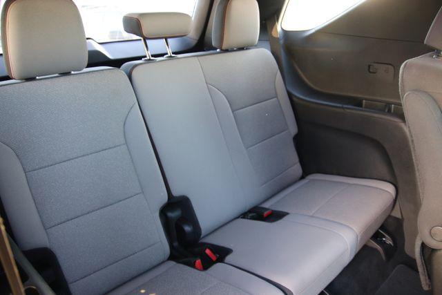 2024 Chevrolet Traverse FWD LT