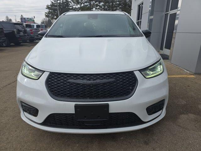 2026 Chrysler Pacifica PACIFICA LIMITED AWD