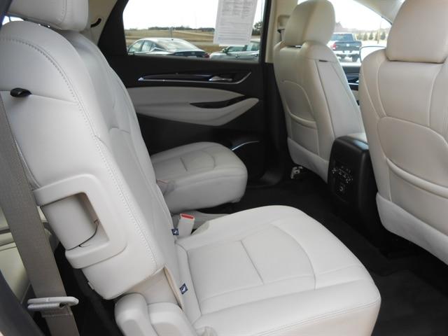 2024 Buick Enclave Essence AWD