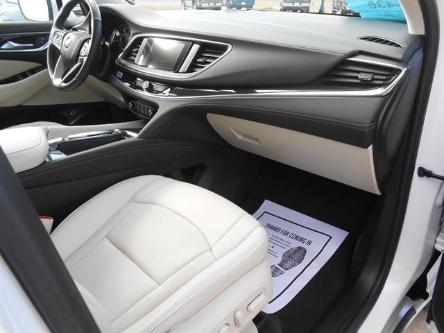 2024 Buick Enclave Essence AWD
