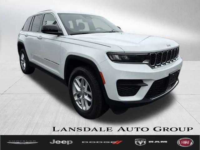 2024 Jeep Grand Cherokee Laredo X 4x2