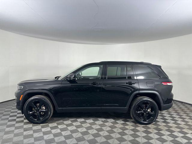 2023 Jeep Grand Cherokee Limited 4x4 2023 Jeep Grand Cherokee Limited 4x4