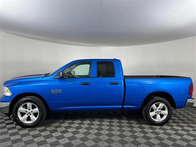 2024 RAM 1500 Classic SLT Quad Cab 4x4 64 Box