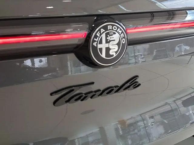 2026 Alfa Romeo Tonale Veloce AWD