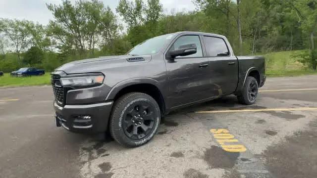 2026 Ram 1500 Big Horn Crew Cab 4x4 5'7" Box