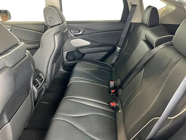 2026 Acura RDX Advance