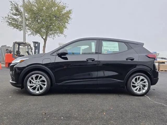 2027 Chevrolet Bolt LT FWD