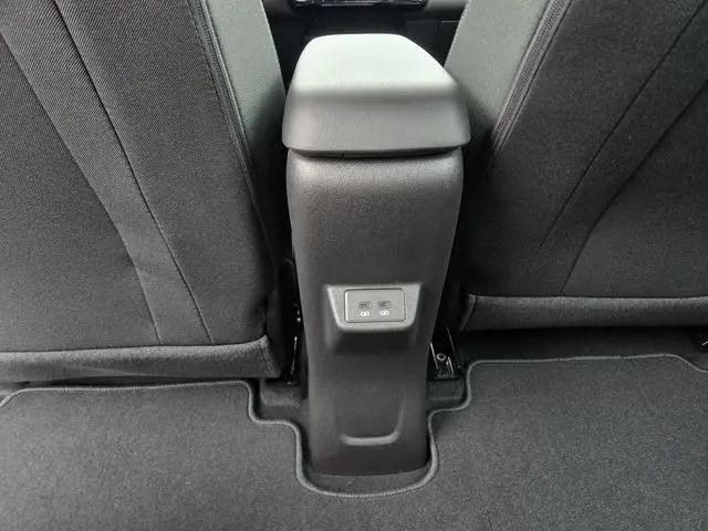 2027 Chevrolet Bolt LT FWD
