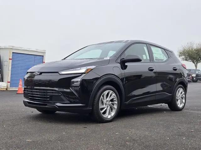 2027 Chevrolet Bolt LT FWD