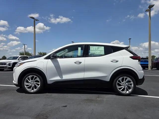 2027 Chevrolet Bolt LT FWD