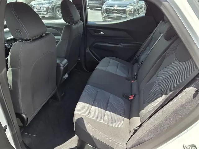 2027 Chevrolet Bolt LT FWD