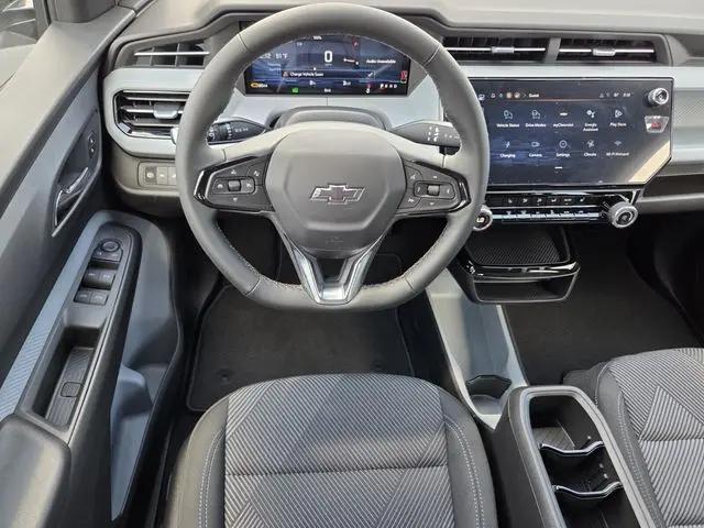 2027 Chevrolet Bolt LT FWD