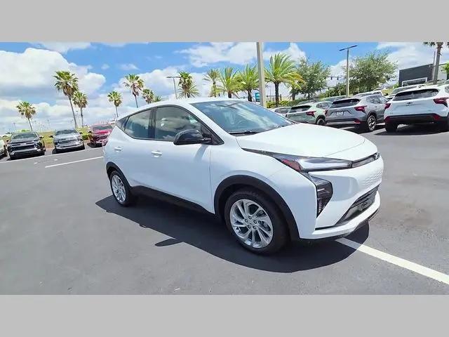 2027 Chevrolet Bolt LT FWD