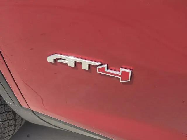 2026 GMC Acadia AT4 AWD