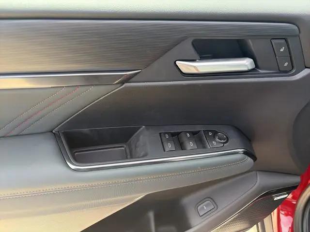 2026 GMC Acadia AT4 AWD