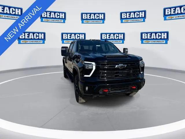 2026 Chevrolet Silverado 2500HD Crew Cab, Standard Bed, LTZ, 4WD