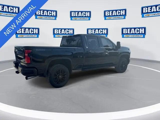 2026 Chevrolet Silverado 2500HD Crew Cab, Standard Bed, LTZ, 4WD