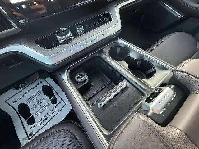 2026 Ford Expedition Max Platinum MAX