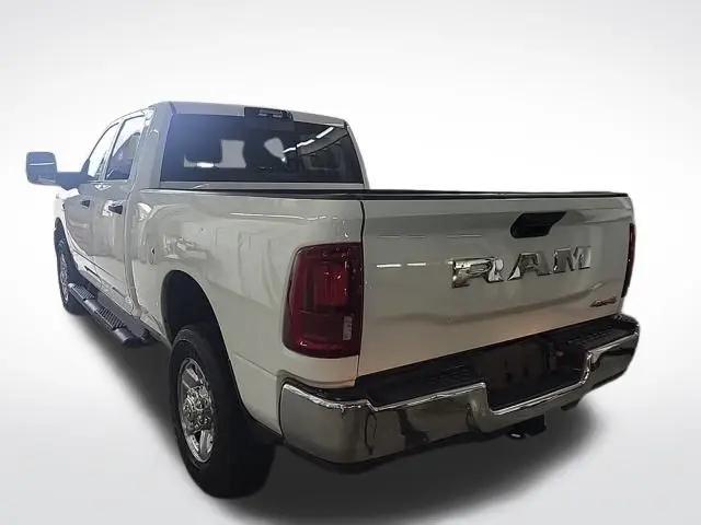 2025 Ram 3500 Tradesman Crew Cab 4x4 6'4" Box