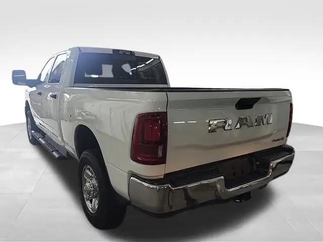2025 Ram 3500 Tradesman Crew Cab 4x4 6'4" Box
