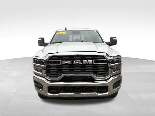 2025 Ram 3500 Tradesman Crew Cab 4x4 6'4" Box