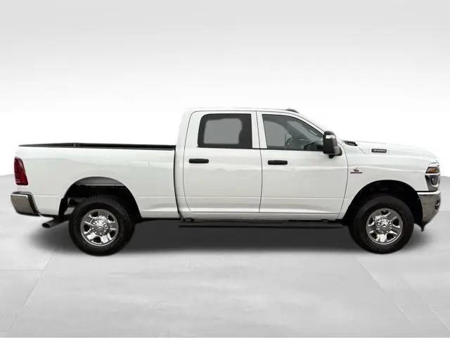 2025 Ram 3500 Tradesman Crew Cab 4x4 6'4" Box