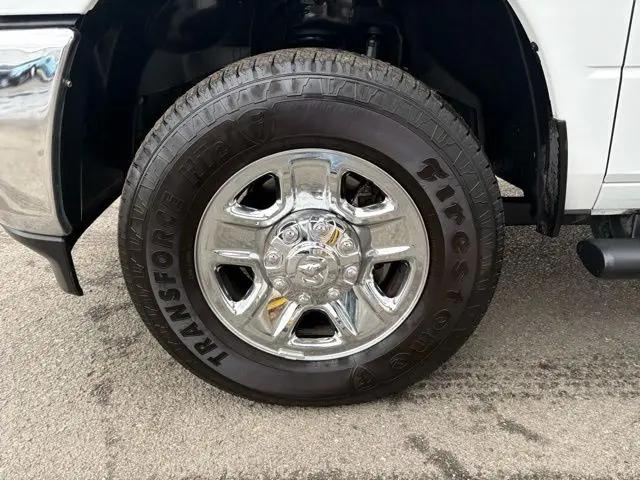 2025 Ram 3500 Tradesman Crew Cab 4x4 6'4" Box