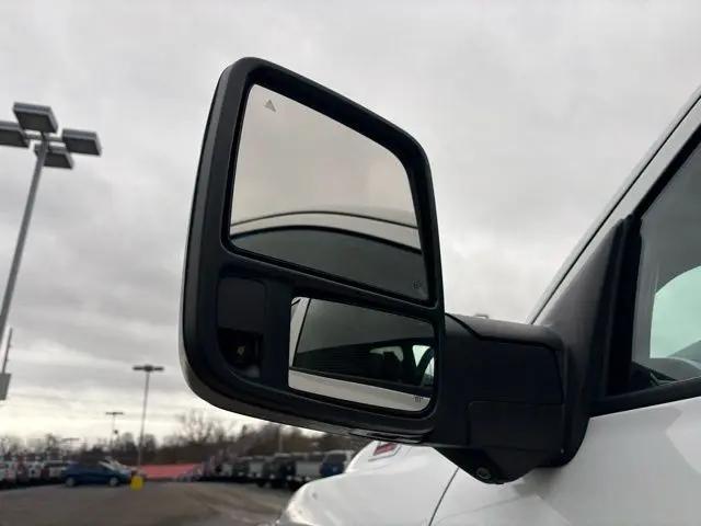 2025 Ram 3500 Tradesman Crew Cab 4x4 6'4" Box