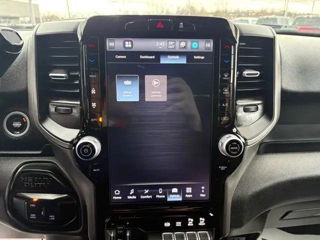 2025 Ram 3500 Tradesman Crew Cab 4x4 6'4" Box