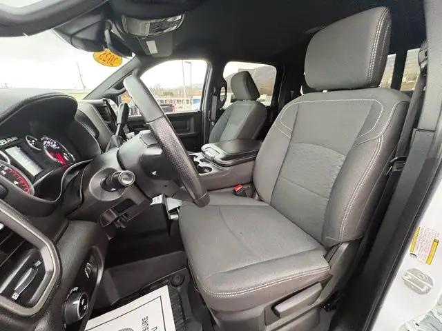 2025 Ram 3500 Tradesman Crew Cab 4x4 6'4" Box